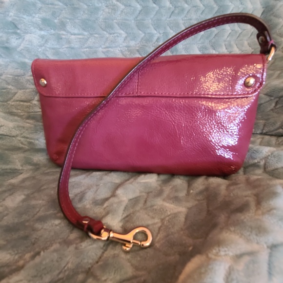 Coach Fuchsia Patent Leather Clutch EUC SOLD - Picture 4 of 13